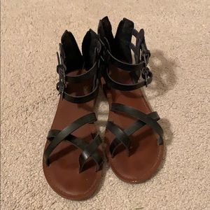 Black American eagle small gladiator sandals